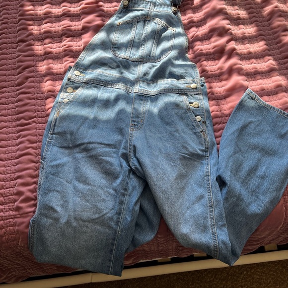 Jean Overalls for Women old navy size 0 never worn - Picture 3 of 6